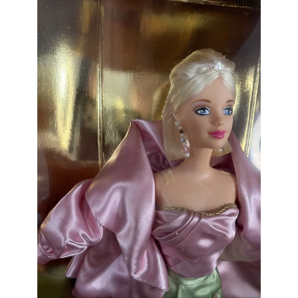 1997 Vintage Barbie Evening Sophisticate Doll Classique‎ Collection Mattel 19361